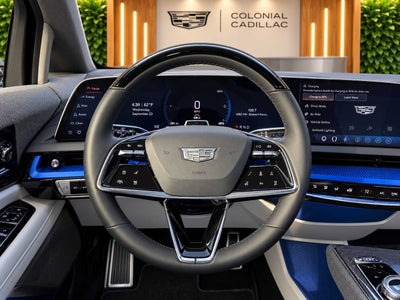 2025 Cadillac OPTIQ Luxury 2