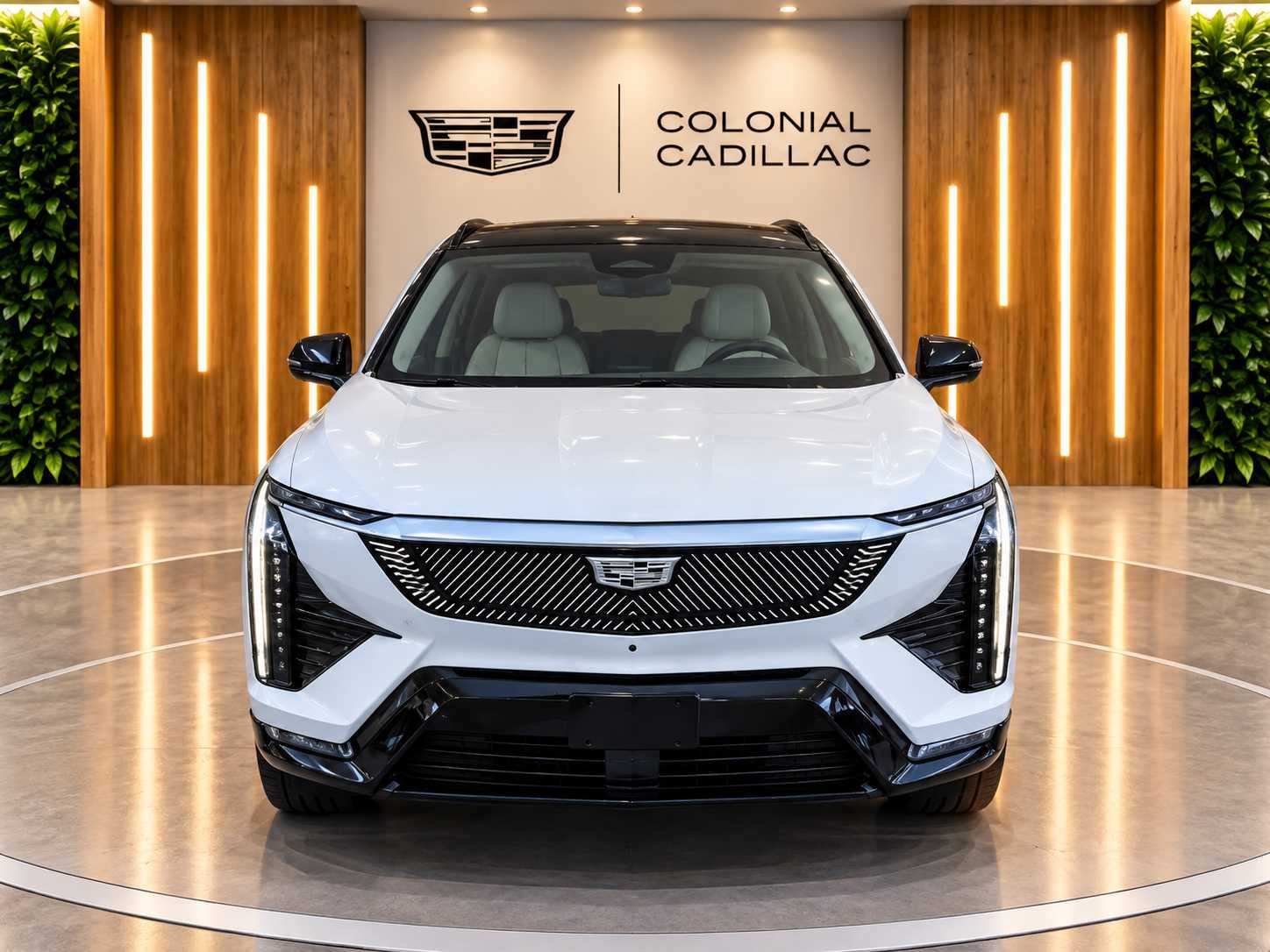 2025 Cadillac OPTIQ Luxury 2