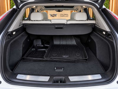 2025 Cadillac OPTIQ Luxury 2