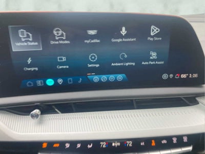 2025 Cadillac OPTIQ Sport 2