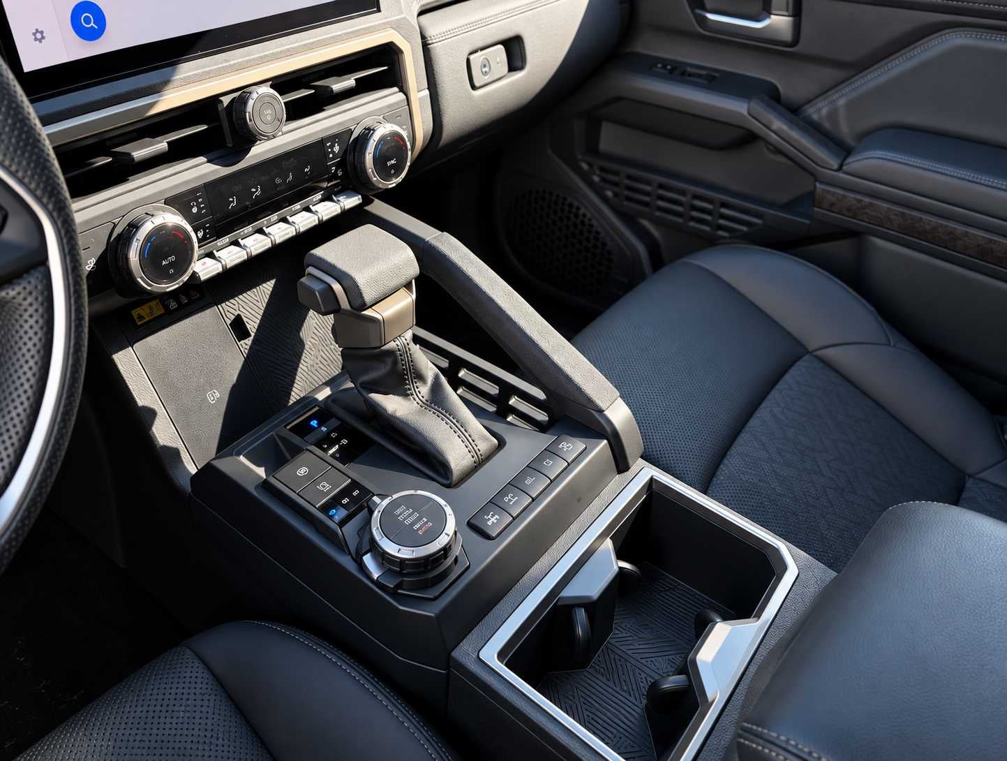 2024 Toyota Tacoma 4WD SR5