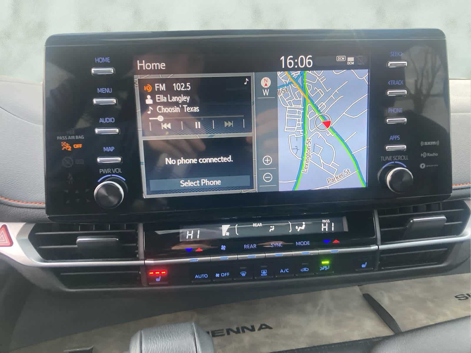 2024 Toyota Sienna XSE