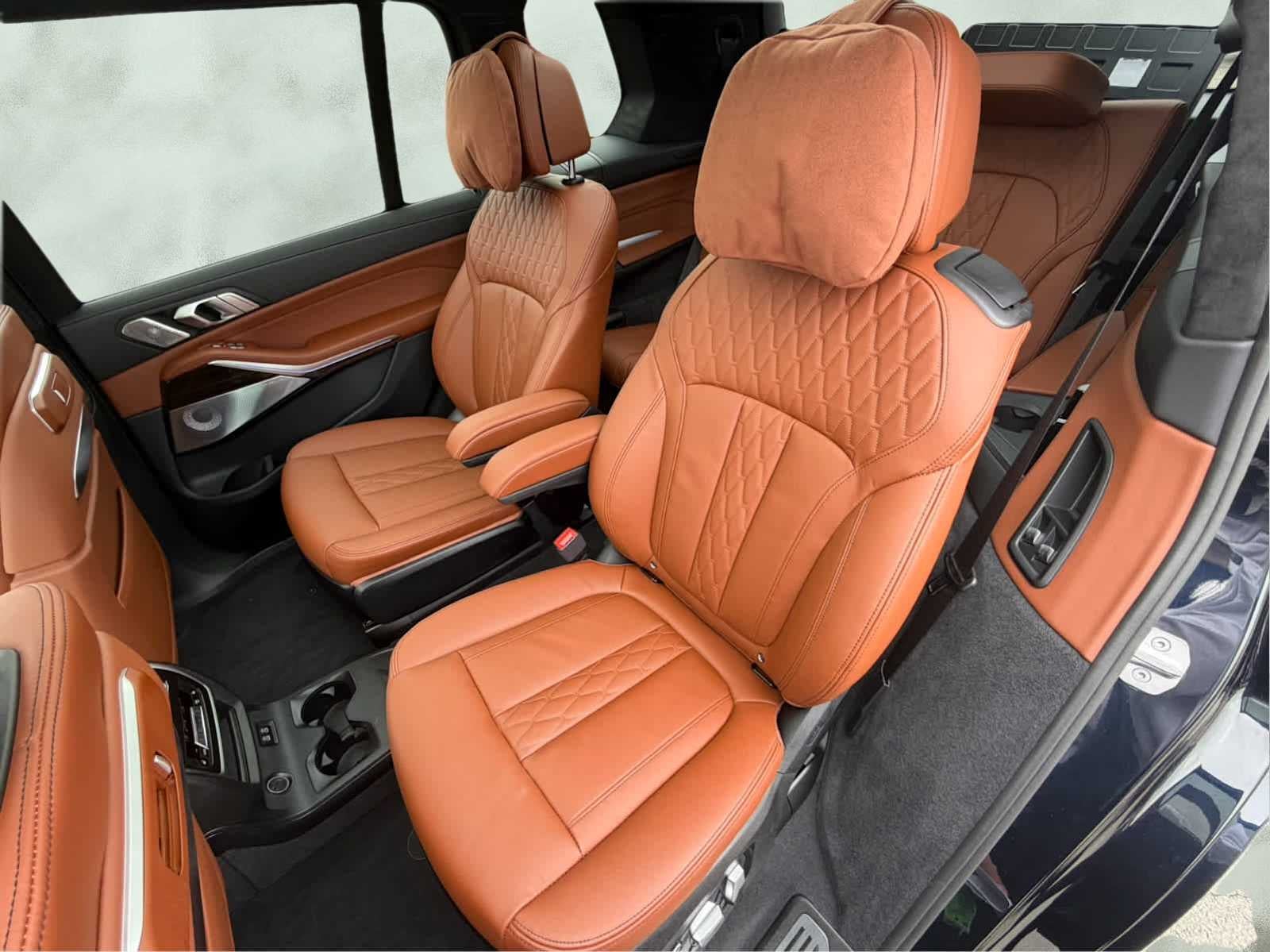 2024 BMW X7 M60i