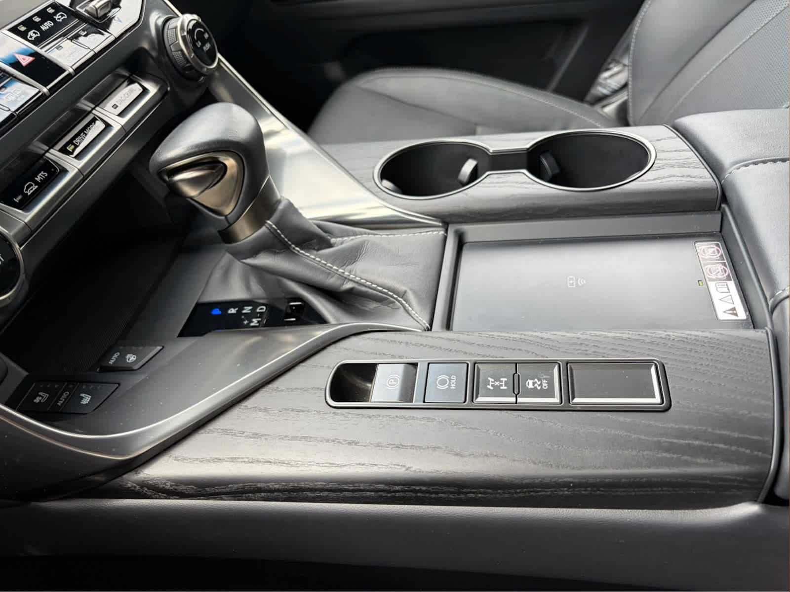 2024 Lexus LX LX 600 Premium