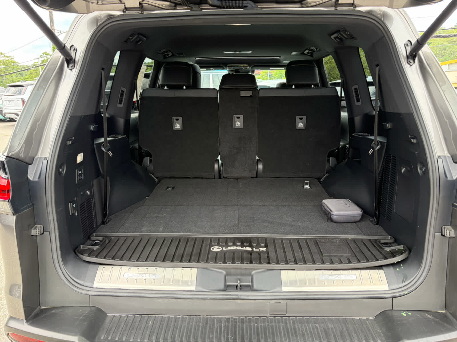 2024 Lexus LX LX 600 Premium