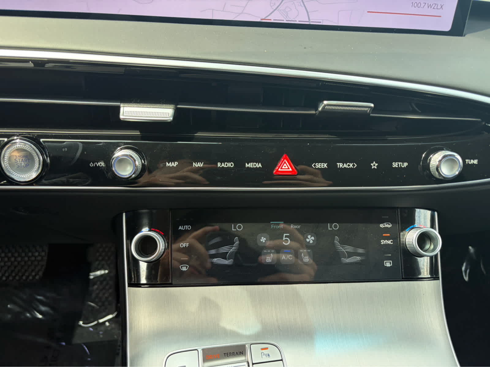 2026 Genesis GV70 2.5T Select