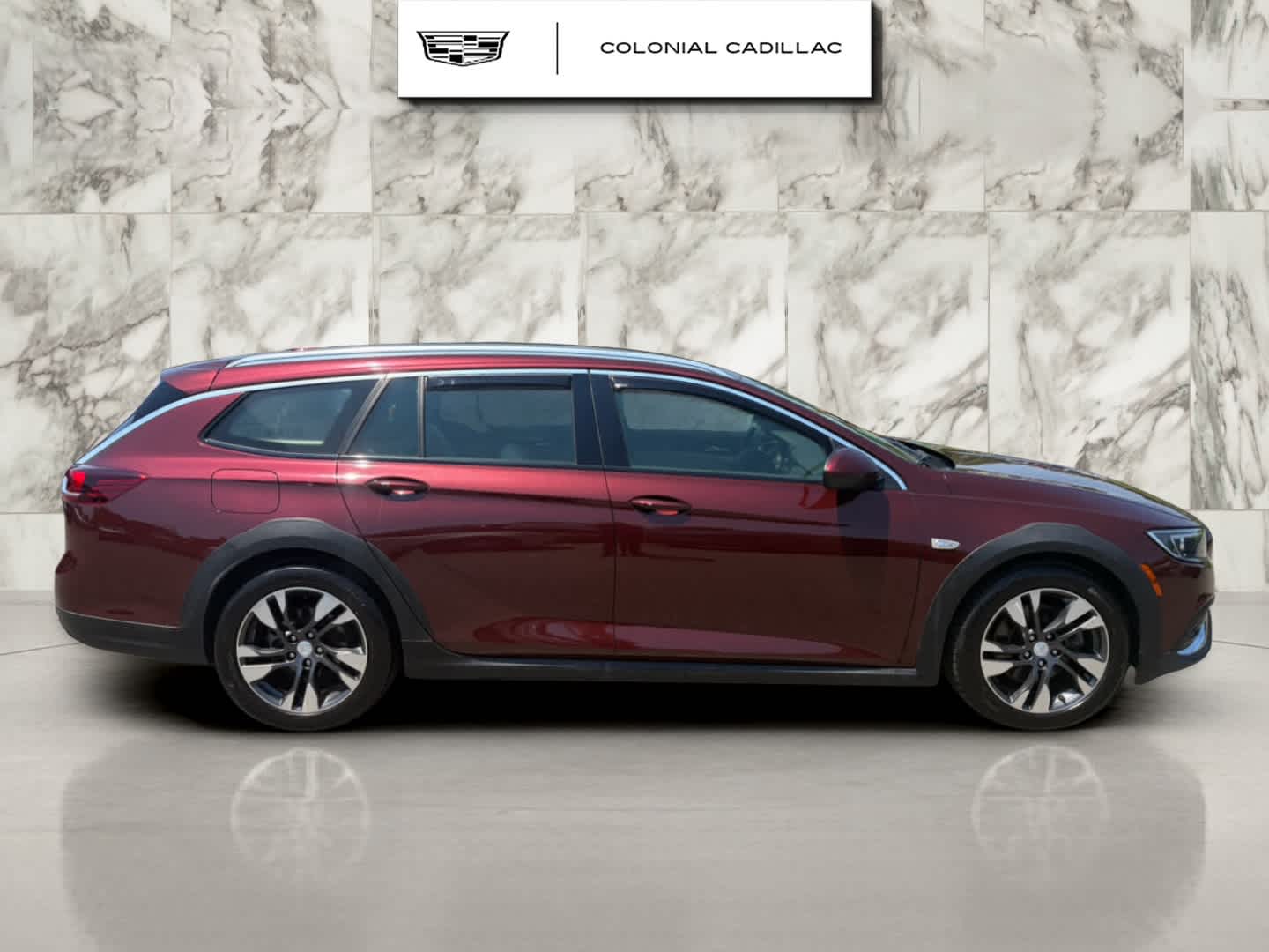 2018 Buick Regal TourX Essence