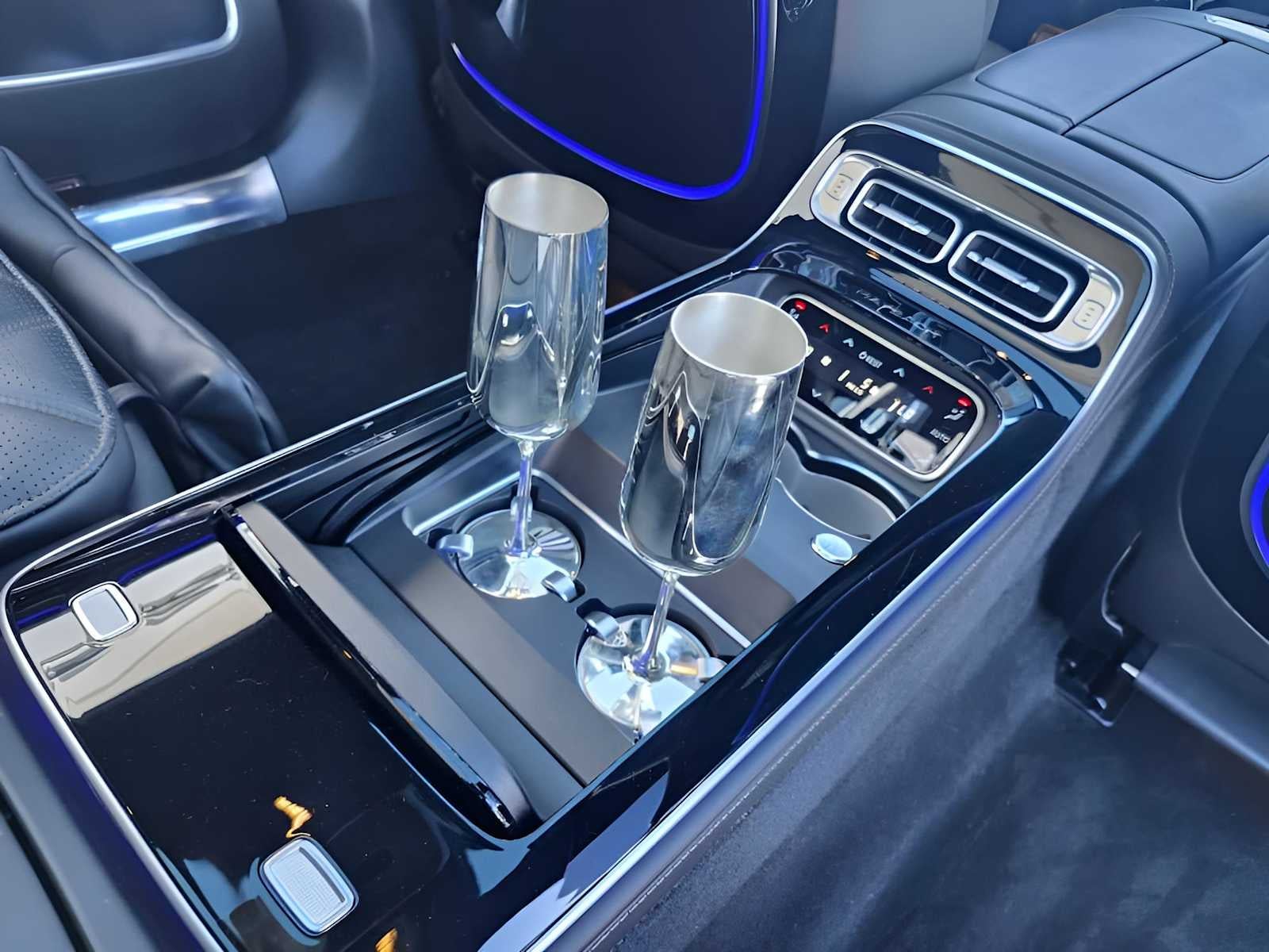 2025 Mercedes-Benz S-Class Maybach S 580