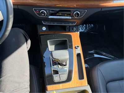 2023 Audi Q5 Premium