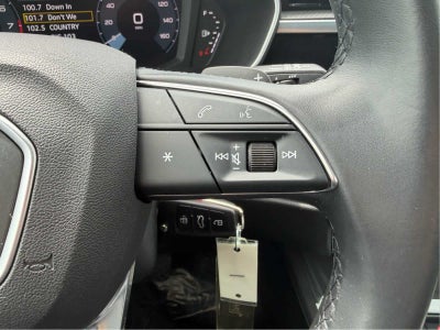 2022 Audi Q3 S line Premium