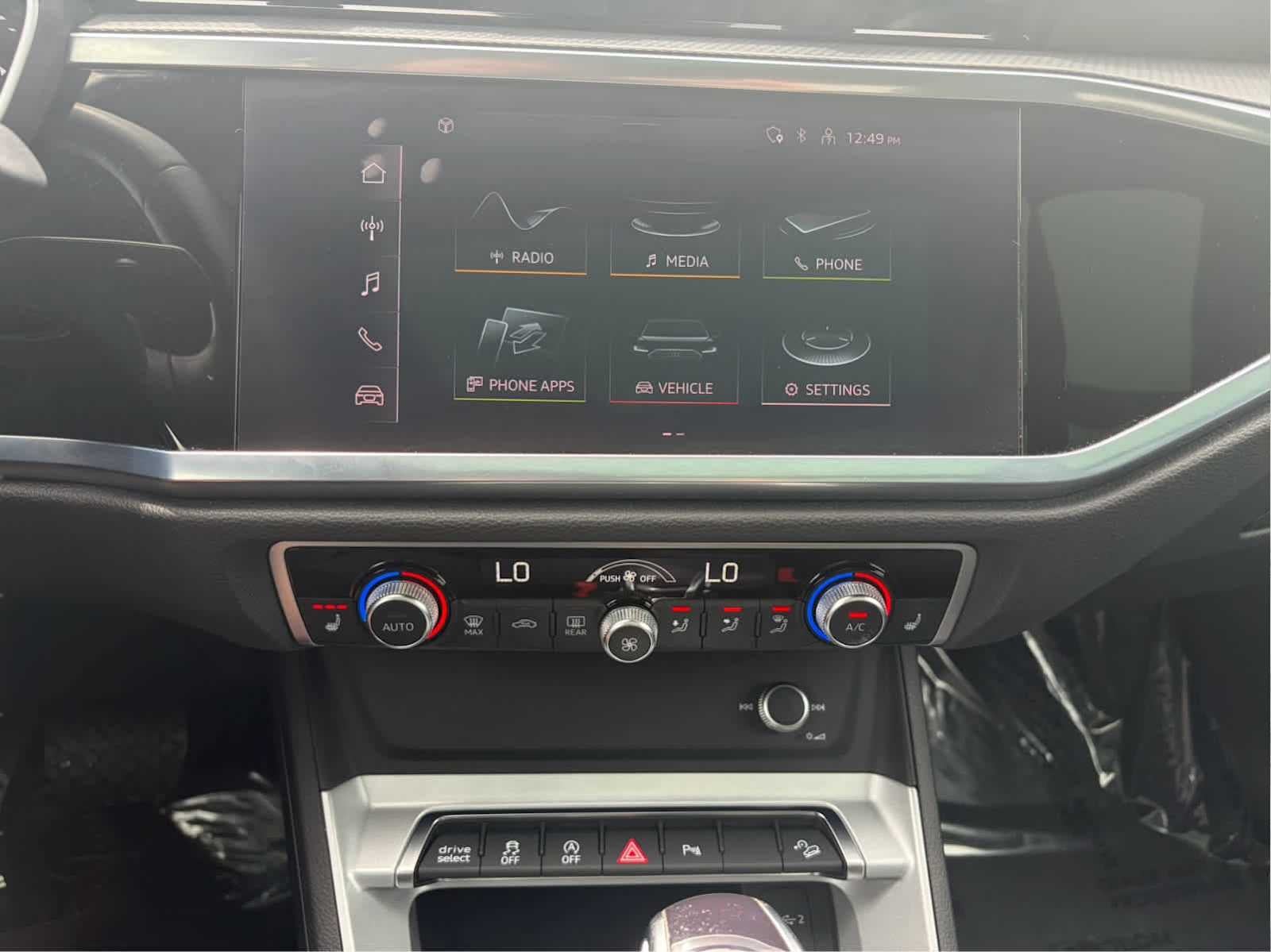 2022 Audi Q3 S line Premium