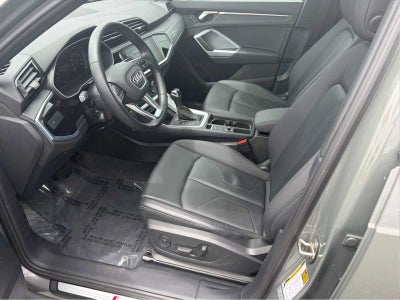 2022 Audi Q3 S line Premium