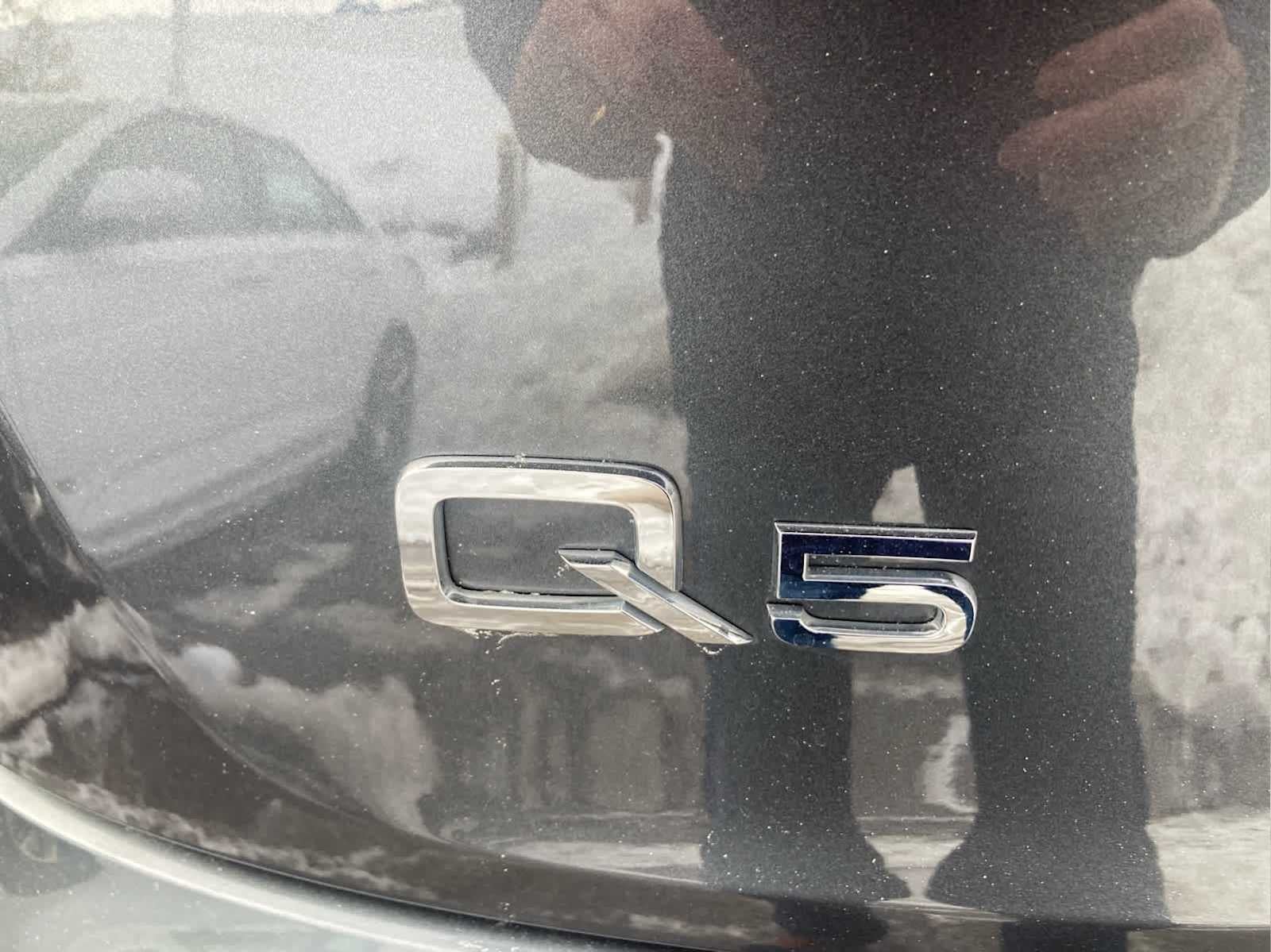 2022 Audi Q5 S line Premium Plus