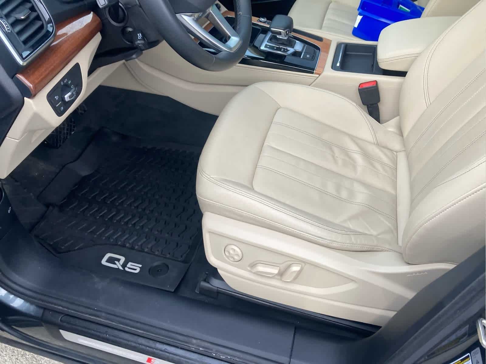 2022 Audi Q5 S line Premium Plus