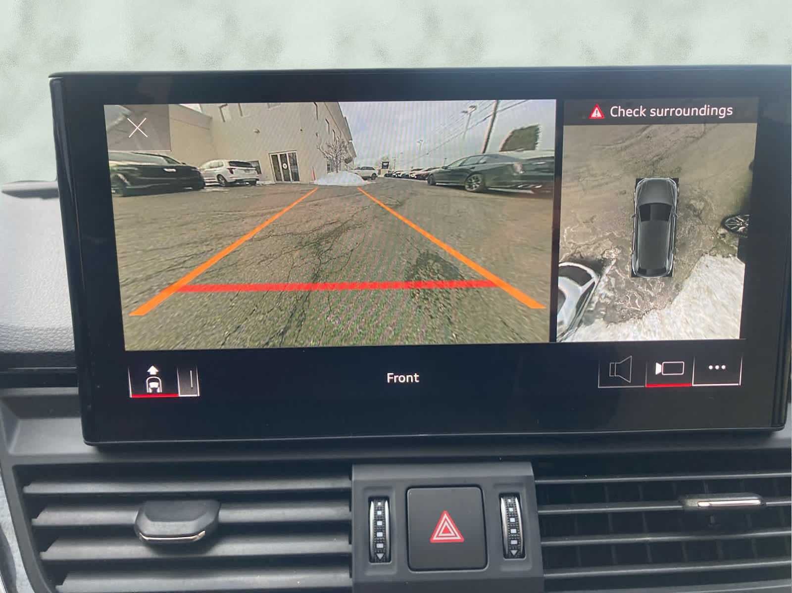 2022 Audi Q5 S line Premium Plus