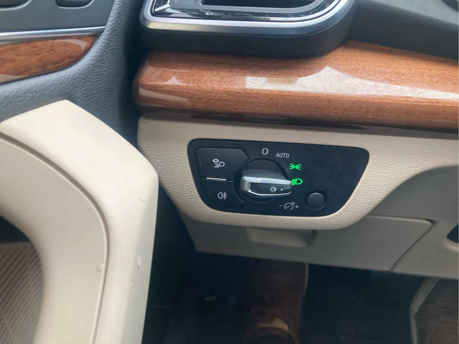 2022 Audi Q5 S line Premium Plus