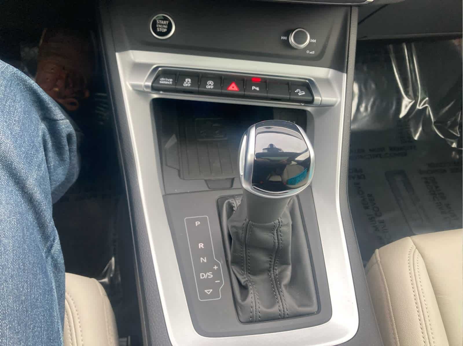 2024 Audi Q3 S line Premium Plus