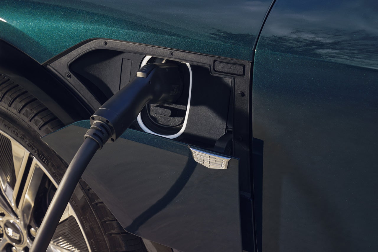 Colonial Cadillac in Woburn MA