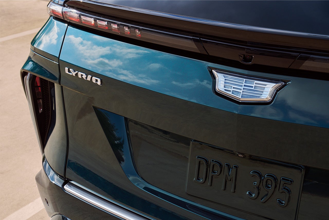 Colonial Cadillac in Woburn MA